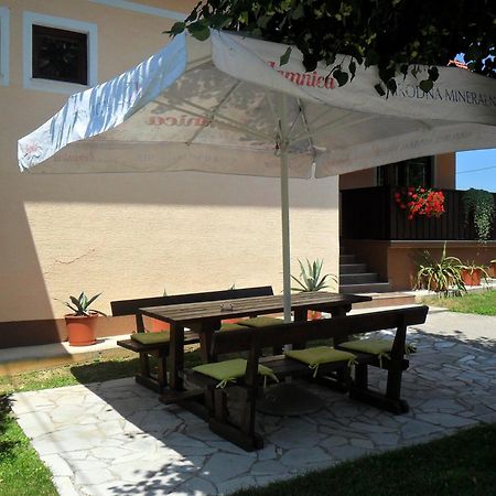 Guest Accommodation Marko Kesic Grabovac  Exterior foto