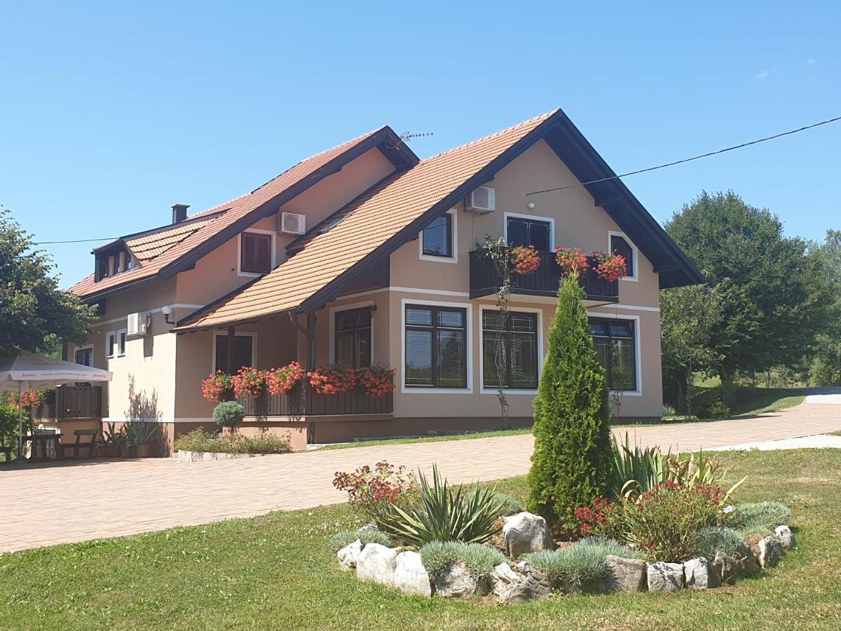 Guest Accommodation Marko Kesic Grabovac  Exterior foto