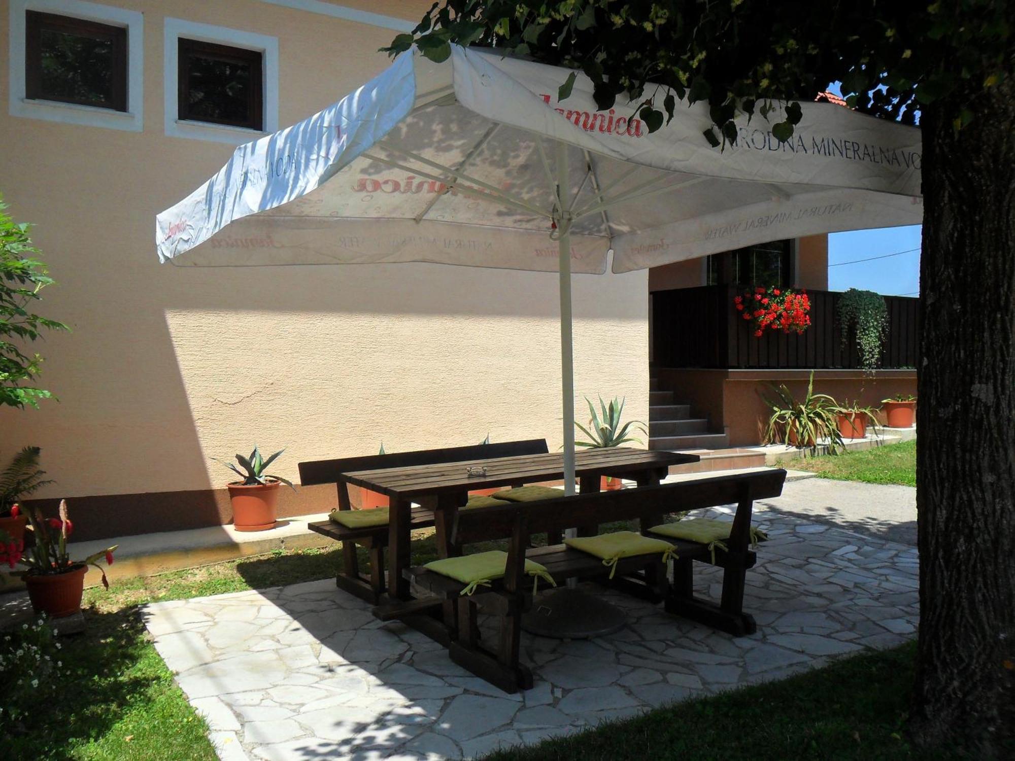 Guest Accommodation Marko Kesic Grabovac  Exterior foto