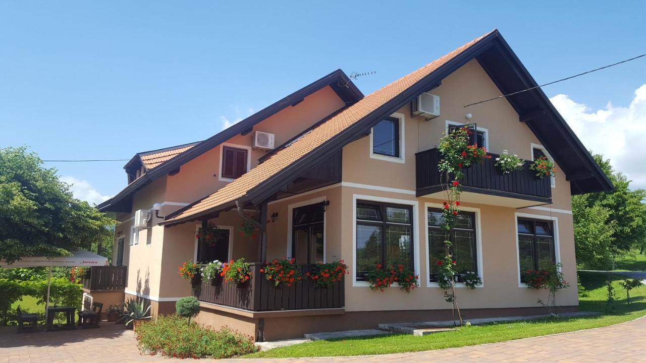 Guest Accommodation Marko Kesic Grabovac  Exterior foto